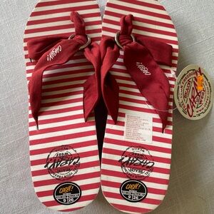 Caray Red Striped Women's Sandals BNWT. Size 9